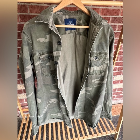 Old Navy Camo utility jacket - Picture 5 of 5